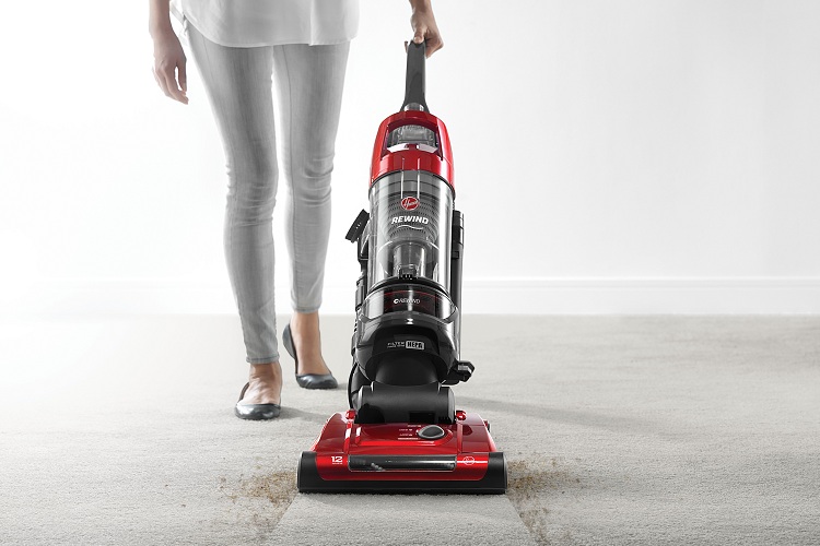 How long should a commercial vacuum last?