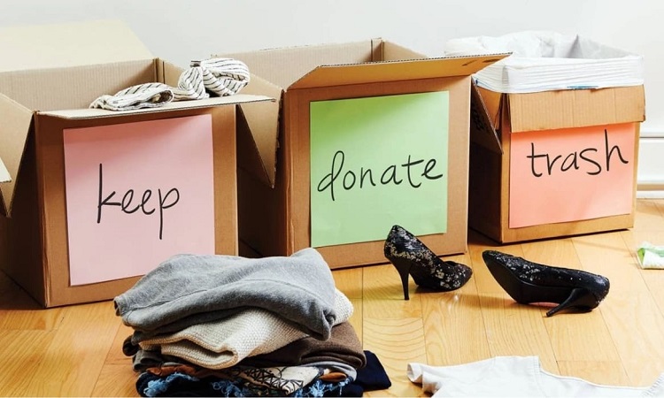 How To Declutter Your Home: The “5 Containers” Rule  