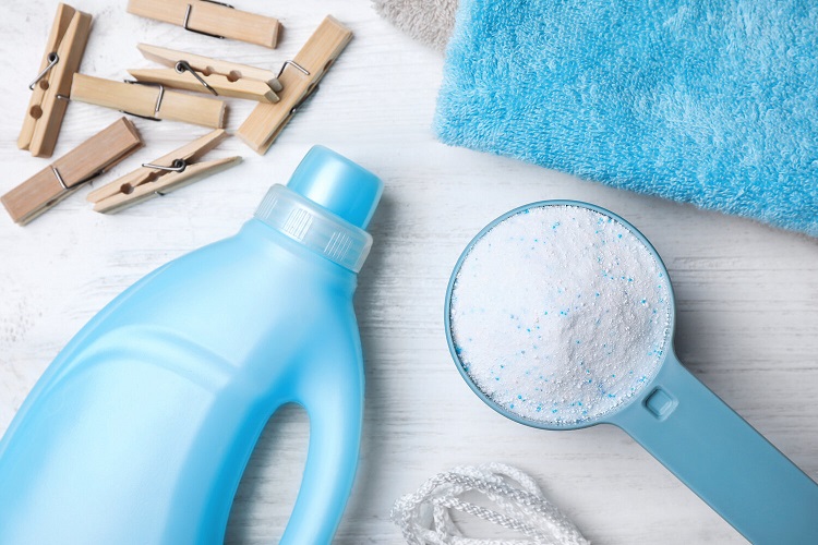 Should You Use An Enzyme Detergent To Remove Milk Stains?