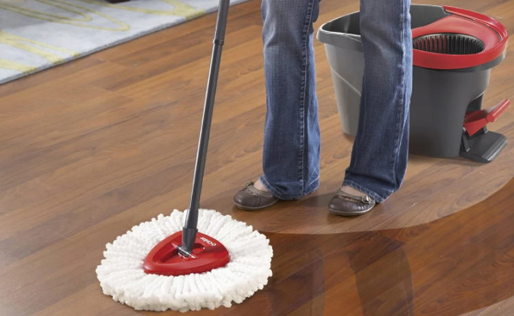 Are spin mops good for laminate floors?