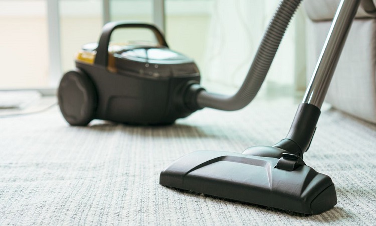 How To Use A Vacuum Cleaner Effectively To Increase Its Lifespan