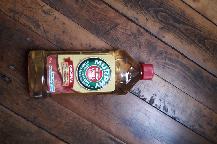 Can you use Murphy’s Oil Soap on vinyl floors? 