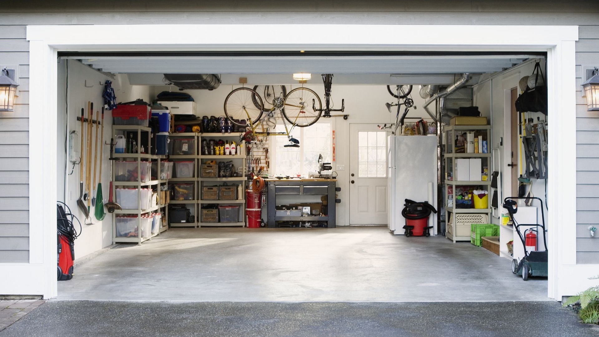 How To Clean Garage Floor: Best Tips And Tricks