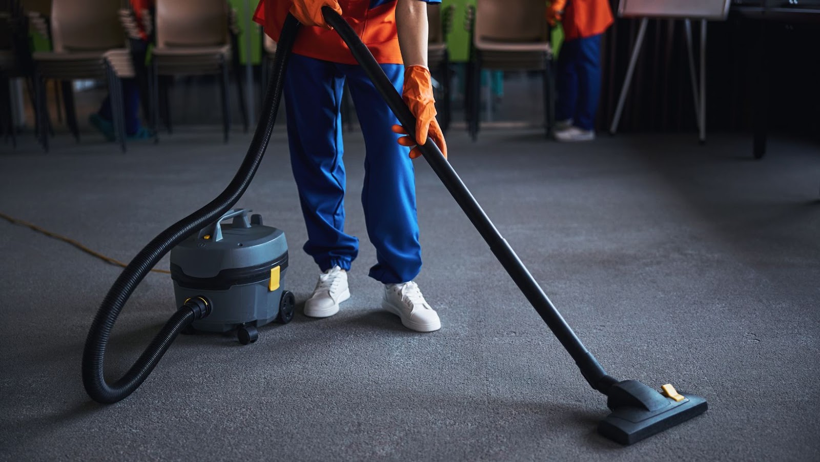 Canister Vacuum vs Upright Which is the Best Choice for Your Cleaning