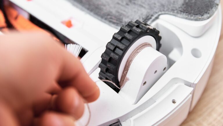how to fix dyson vacuum