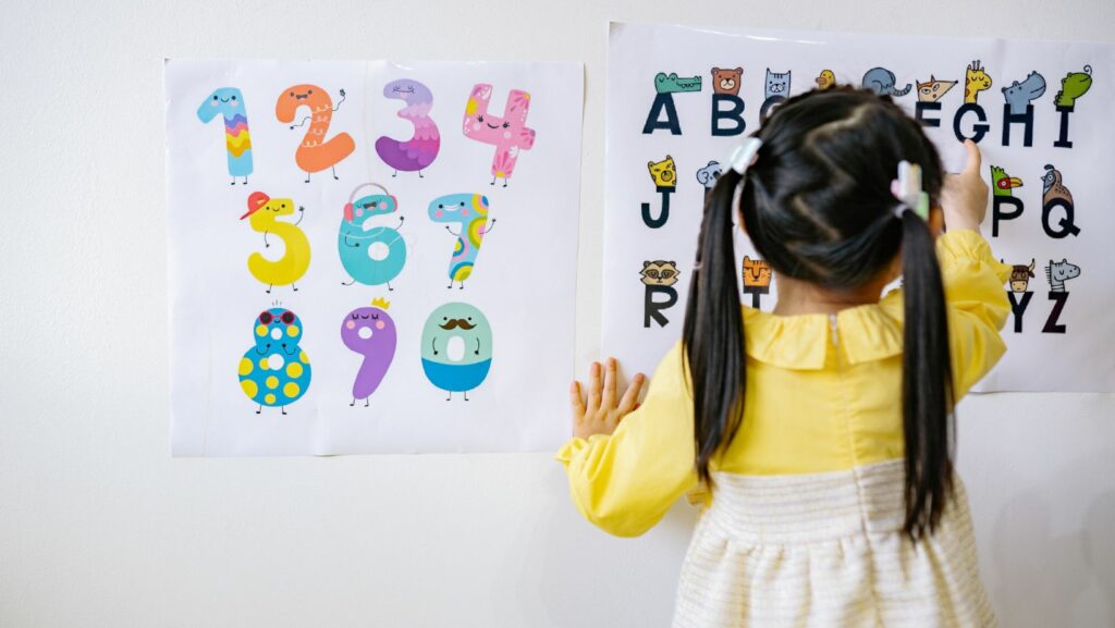 pattern words that are easy to read are also easy for students to spell.