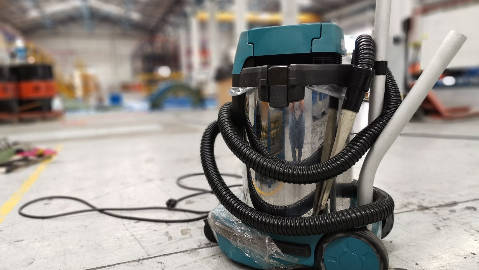 can a shop vac vacuum water