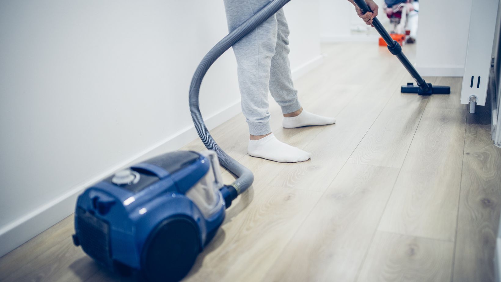 How is Vacuum Measured? Discover The Surprising Methods! Living Pristine