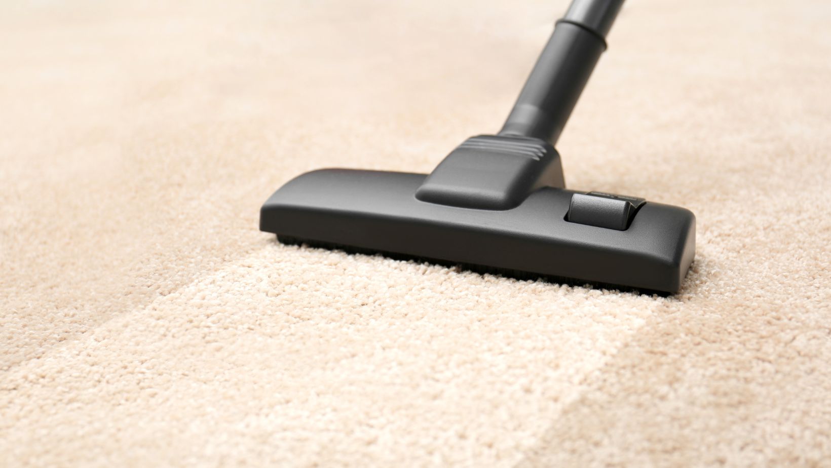 The Signs You Need to Replace Your Vacuum Cleaner! How Long Does a Vacuum Last Living Pristine