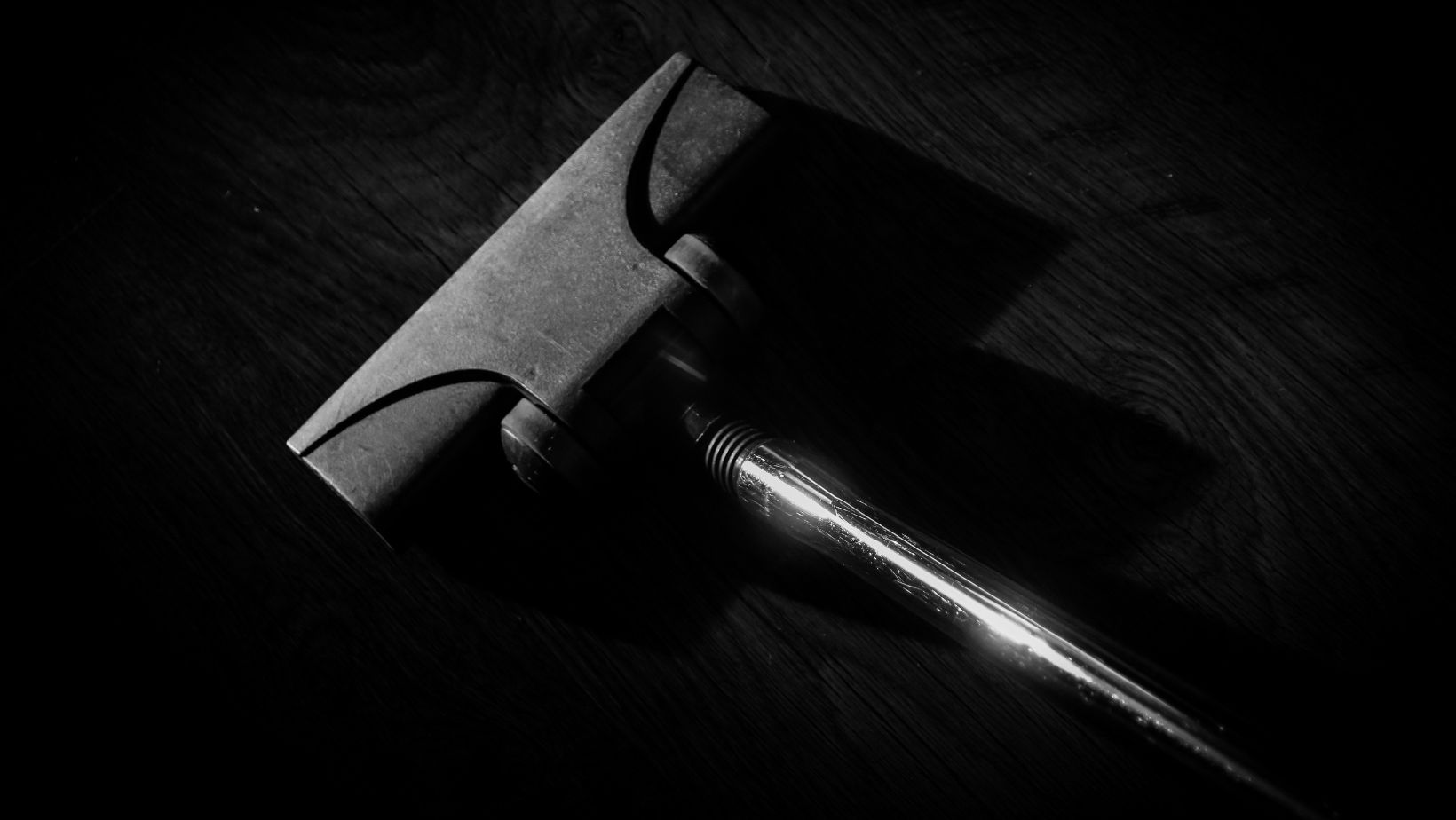 Shark Ion Rocket Cordless UltraLight Vacuum, Ir70 The Ultimate Cleaning Power! Living Pristine