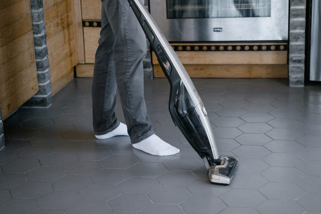 shark vacuum cleaning