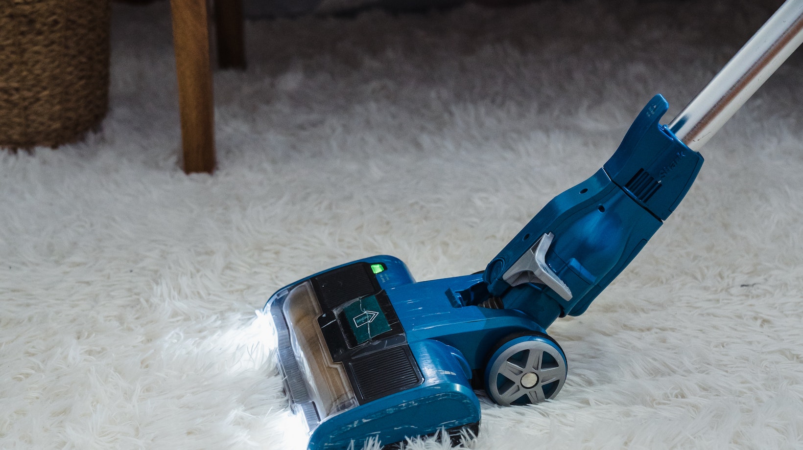 Introducing the Shark Vertex Upright Vacuum Living Pristine