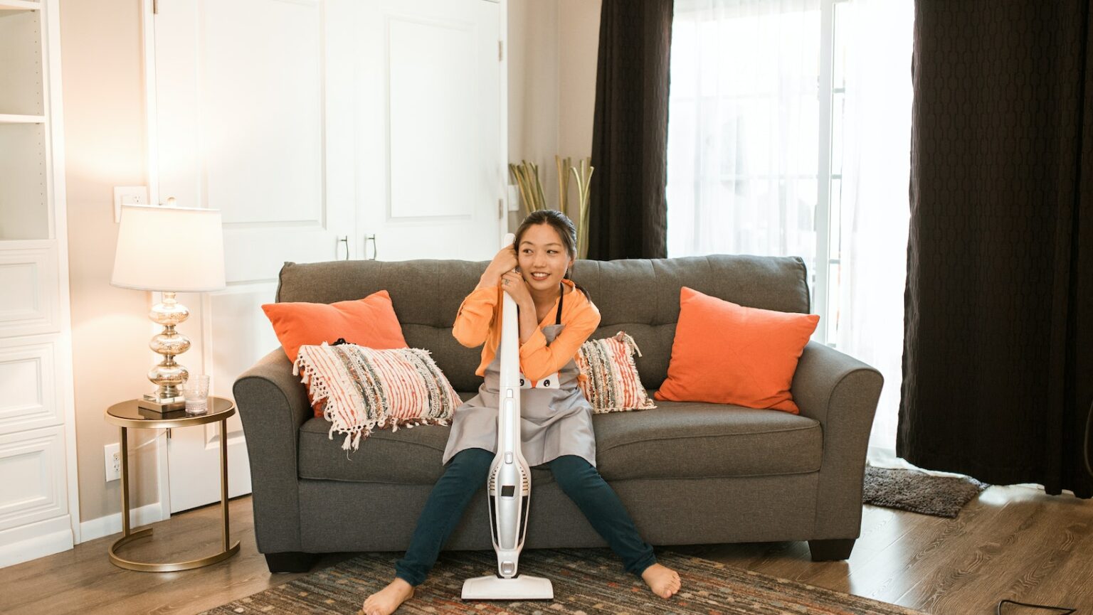 Fixing a Shark Vacuum Broken Latch Living Pristine