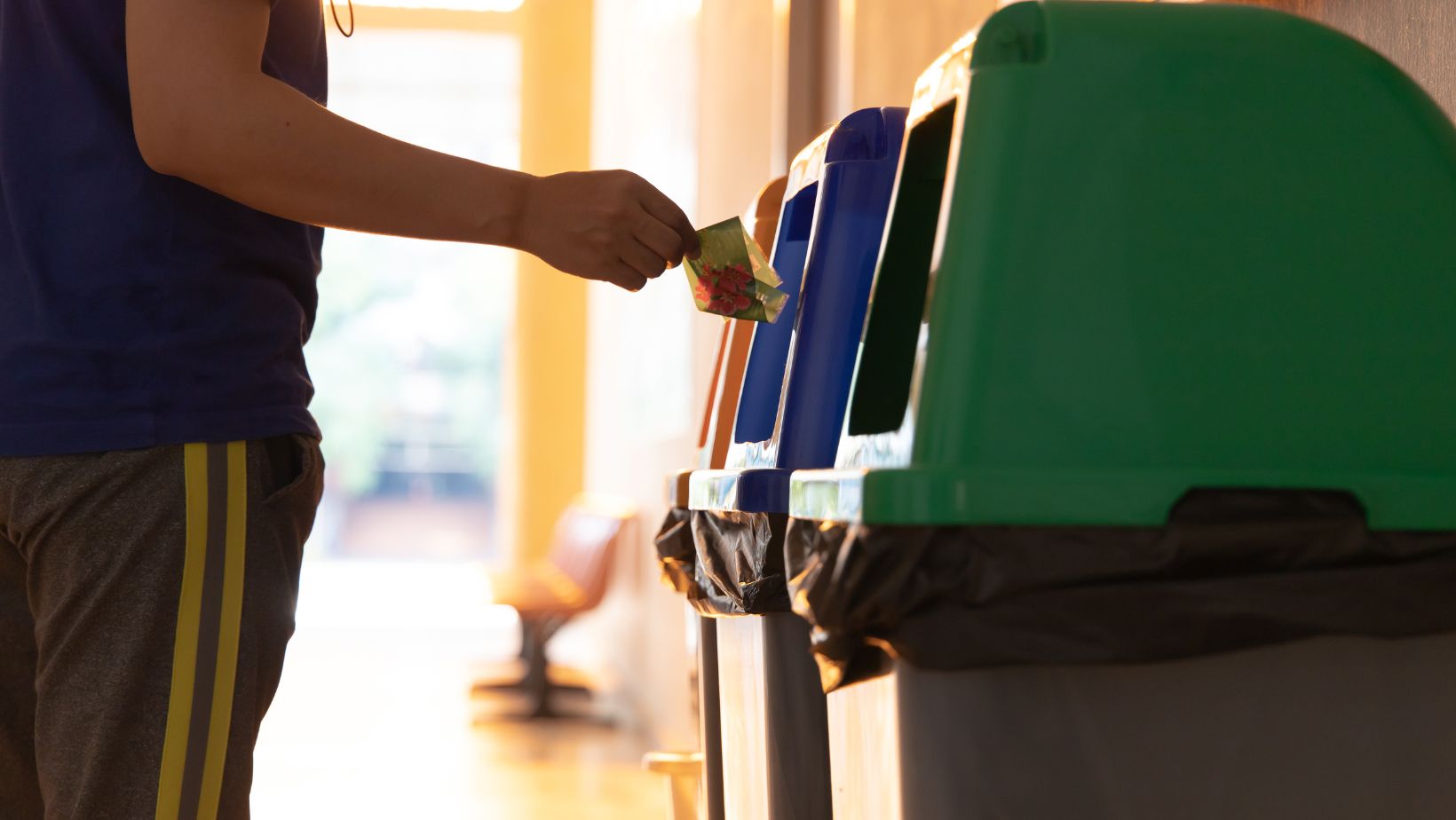 What Recycling Services Are Most Suitable for Edmonton Commercial Properties? Key Solutions for Efficient Waste Management 11 Untitled 1640 x 924 px 2025 05 28T213802.782