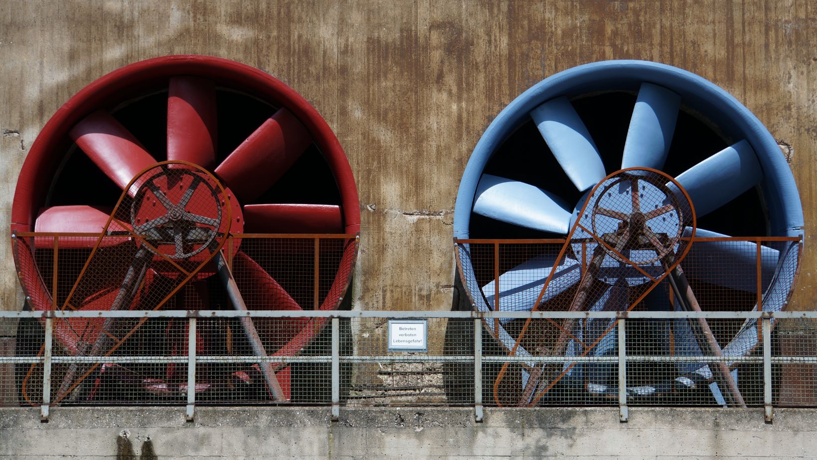 Barn Ventilation Tips: Using Fans and Waterers to Boost Animal Health 9 Untitled design 2025 07 16T194212.167