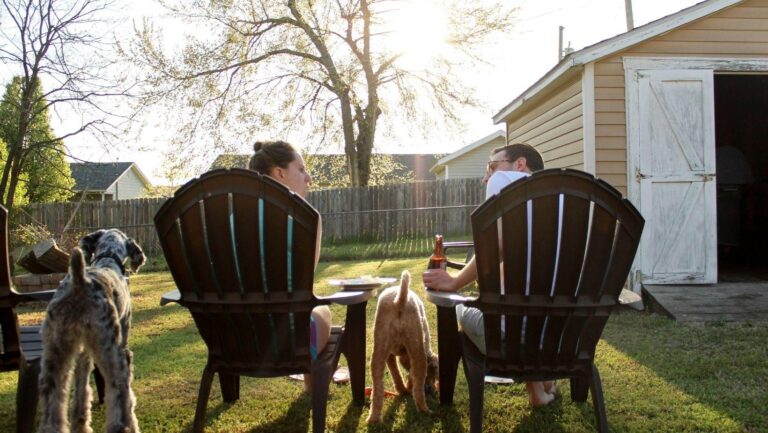 outdoor family spaces, backyard entertaining ideas, outdoor living design, patio entertainment areas, garden family activities, outdoor patio furniture, backyard renovation tips, outdoor space solutions, outdoor entertaining setups, family friendly outdoor layouts