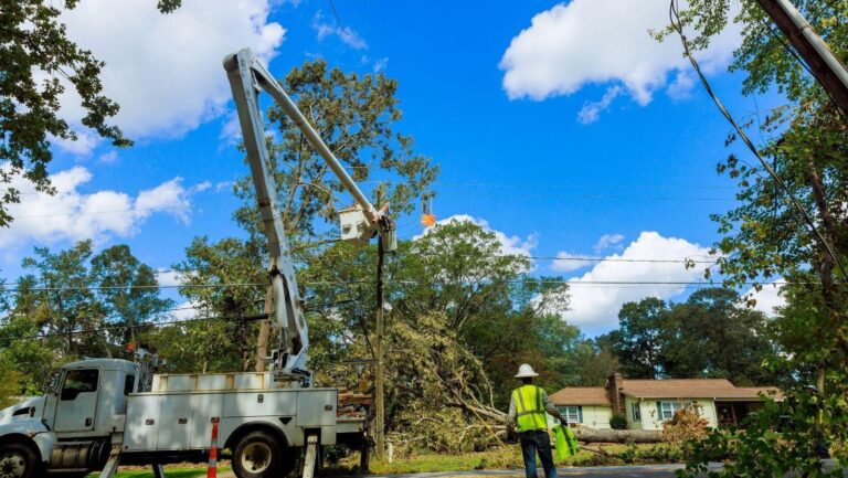 power line truck safety, working near power lines, electric line truck regulations, utility truck safety tips, line truck operation, power line work safety guidelines, electrical line work equipment, heavy machinery safety power lines, power line truck training, utility vehicle safety