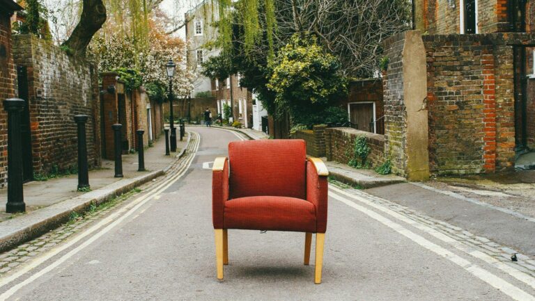 uk homeowners clutter-free living uk sustainable home tips uk home organization solutions eco-friendly home uk home decluttering sustainable living uk home maintenance