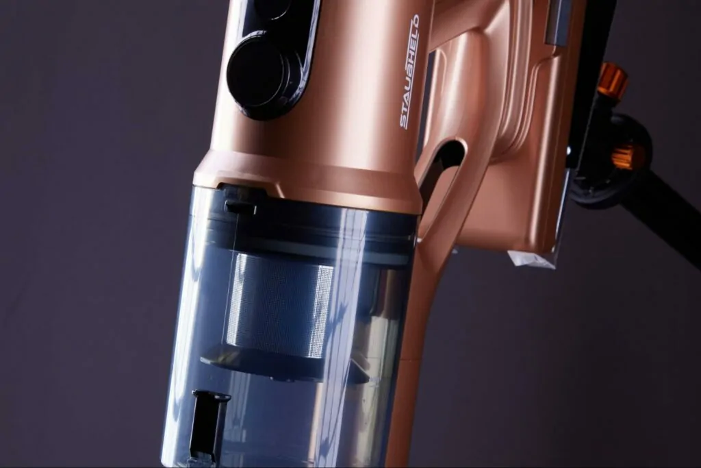 shark vacuum making loud suction noise